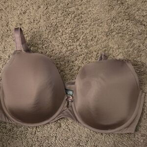Chic Women's Bra in Taupe